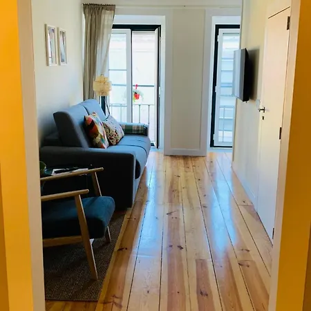 Daire Modern Boutique In The Heart Of Alfama Lisboa