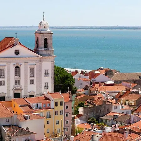 Daire Modern Boutique In The Heart Of Alfama *