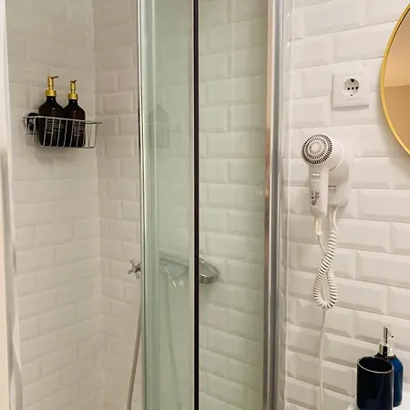 Modern Boutique In The Heart Of Alfama Апартаменты *