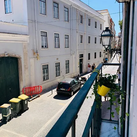 Modern Boutique In The Heart Of Alfama * Lisbona