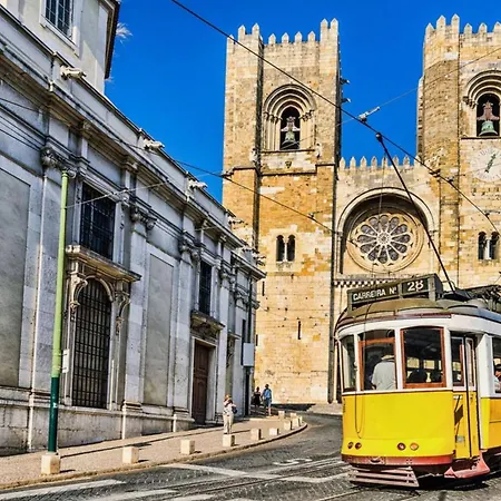 Modern Boutique In The Heart Of Alfama Appartamento *