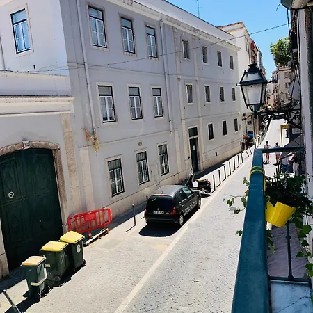 Modern Boutique In The Heart Of Alfama Appartamento Lisbona